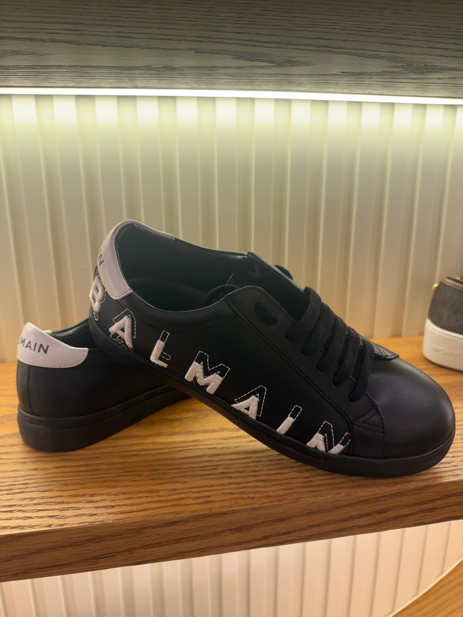 Balmain shose