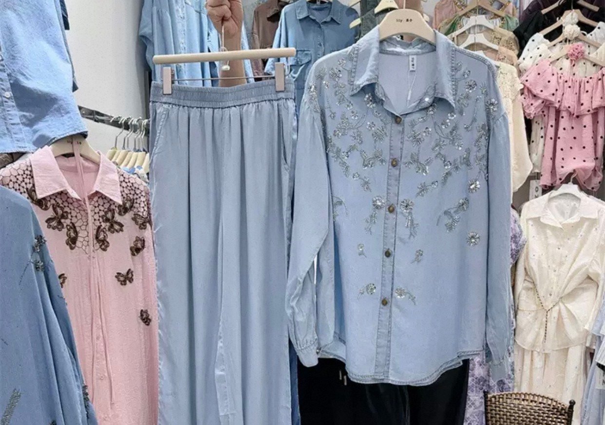 Women set